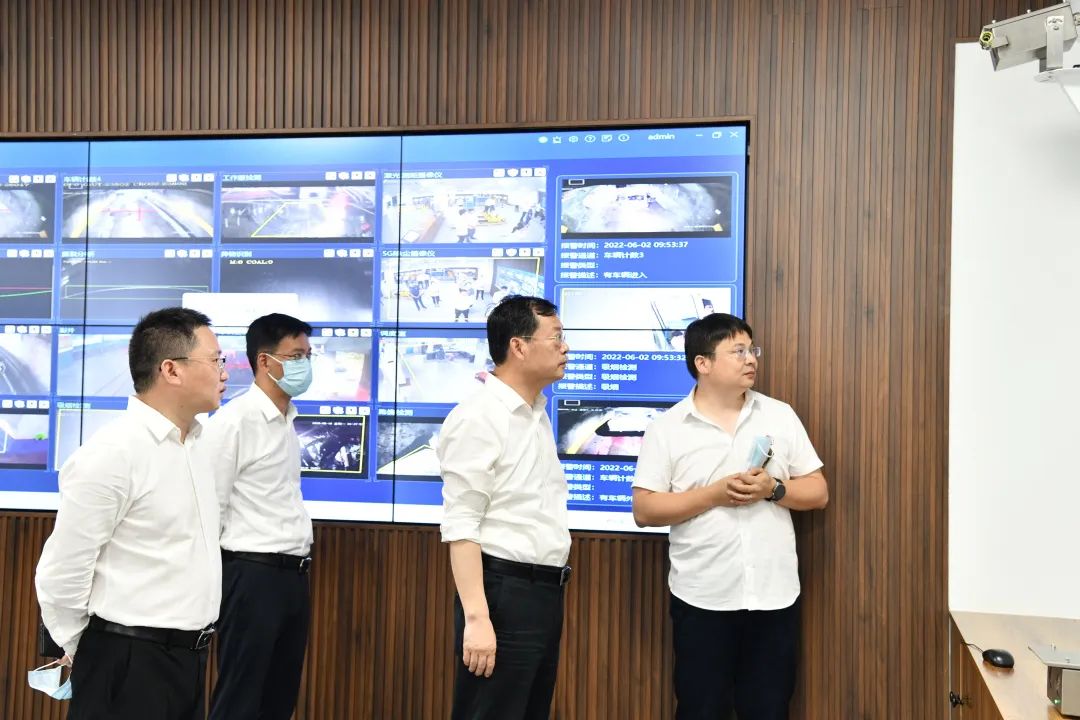 區委書記許小波帶隊蒞臨海圖科技指導安全生產工作