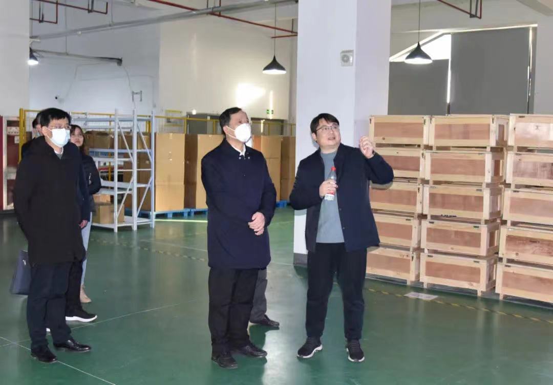 春節前夕，區委書記許小波帶隊走訪調研海圖科技指導工作